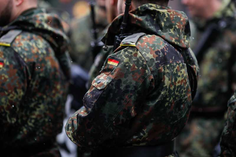 1.907 Minderjährige treten in die Bundeswehr ein