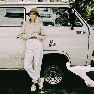 Autoaufkleber 'Go Wild' Schwarz 15x15 cm