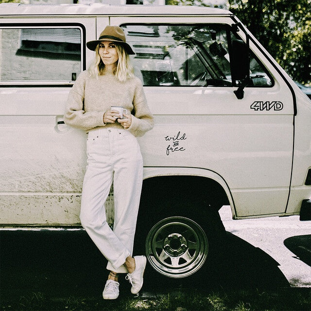 Autoaufkleber Wild & Free für Vans und Camper