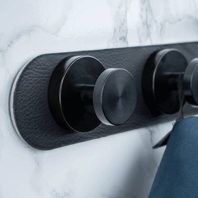 Spotlight Garderobe schwarz – magnetisch, ohne Bohren