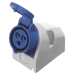 Wanddose CEE 16A 230V spritzwassergeschützt