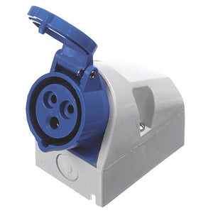 Wanddose CEE 16A 230V spritzwassergeschützt